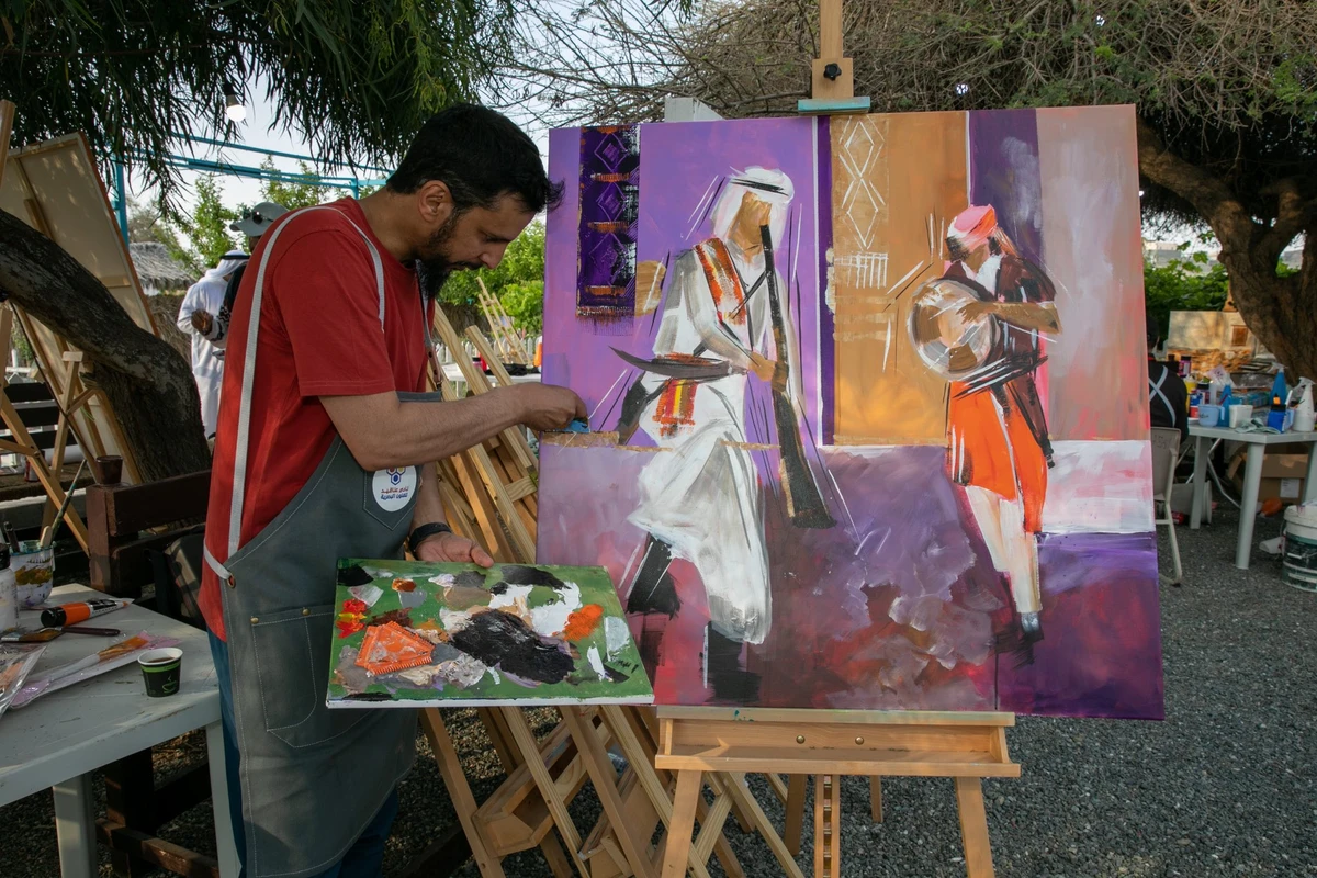 Hawi initiative offers hobby clubs in pottery making, fashion, artisanry, public speaking and reading. (Twitter: @HawiSaudiArabia)