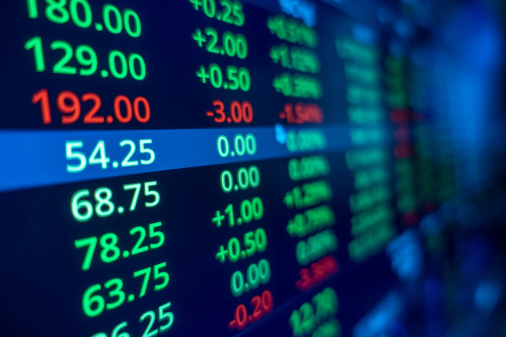 While parallel market Nomu edged up 25.16 points to 21,513.36, the MSCI Tadawul Index increased 2.16 percent to close at 1,490.24. (Shutterstock)