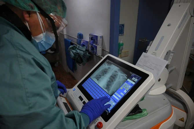 Novocure said on Tuesday its experimental device to treat a type of lung cancer showed a statistically significant improvement in extending overall survival among patients in a late-stage study. (AFP)