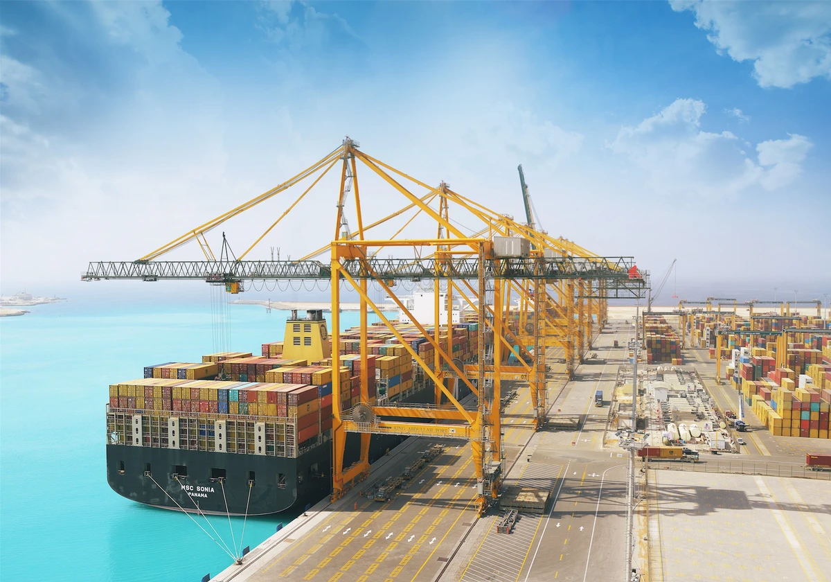 The number of transshipment containers rose 0.15 percent to 248,870 in May. File