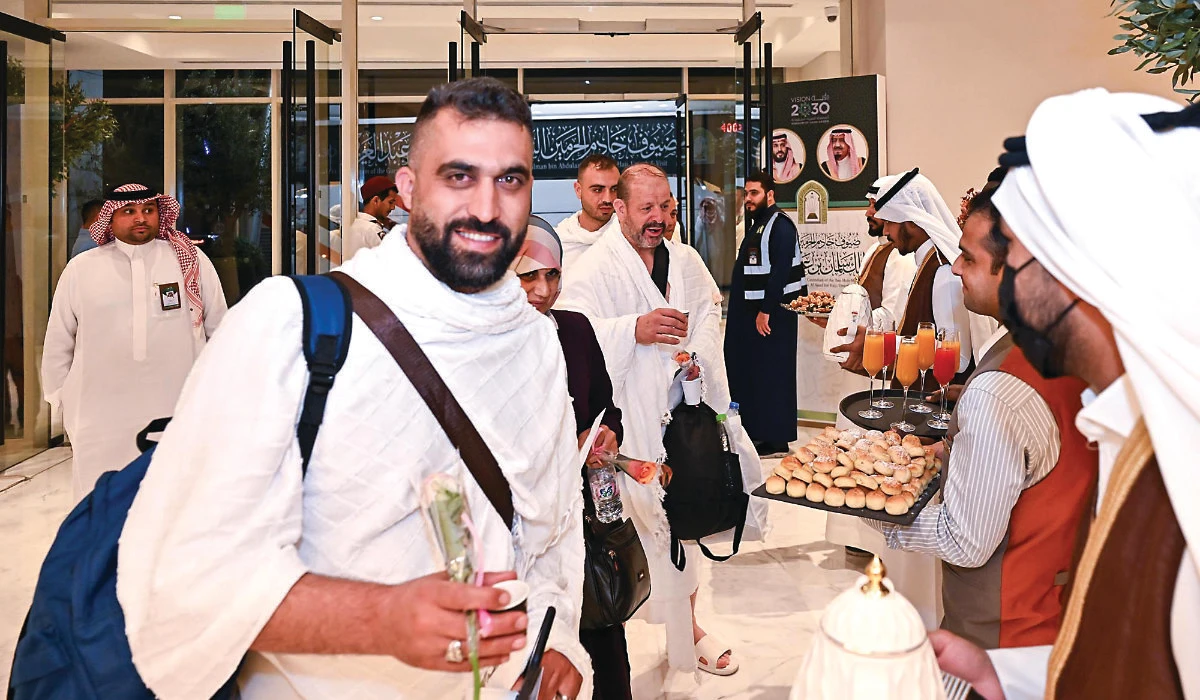 Groups of Palestinians totaling 877 people arrived in Makkah on Saturday under king Salman’s initiative to host 1,000 Palestinian pilgrims for Hajj. (SPA)
