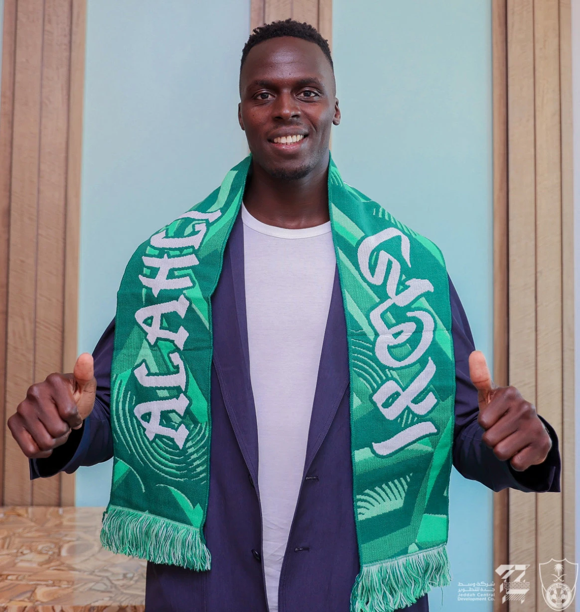 Edouard Mendy is a class act and there will be plenty of interest in how he performs. (Twitter: @ALAHLI_FC)