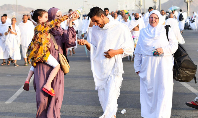 For some pilgrims, bringing their offspring along is an important step to include them in religious practices from an early age. (SPA)