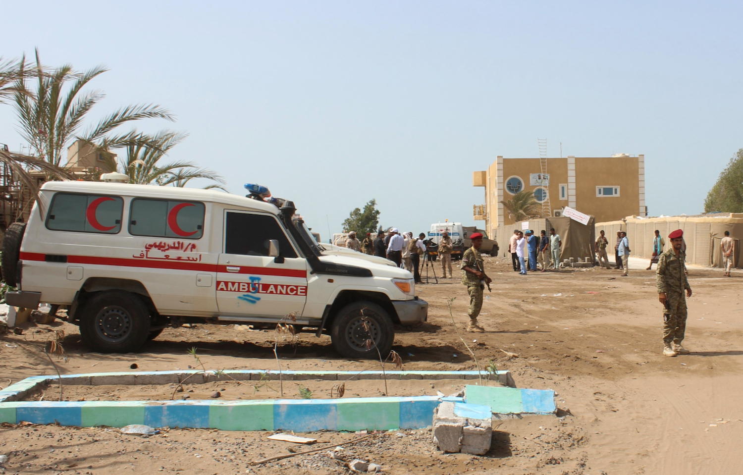 The Houthi attacks came despite Western ambassadors threatening to isolate the militia group if it did not bring an end to the fighting. (File/AFP)
