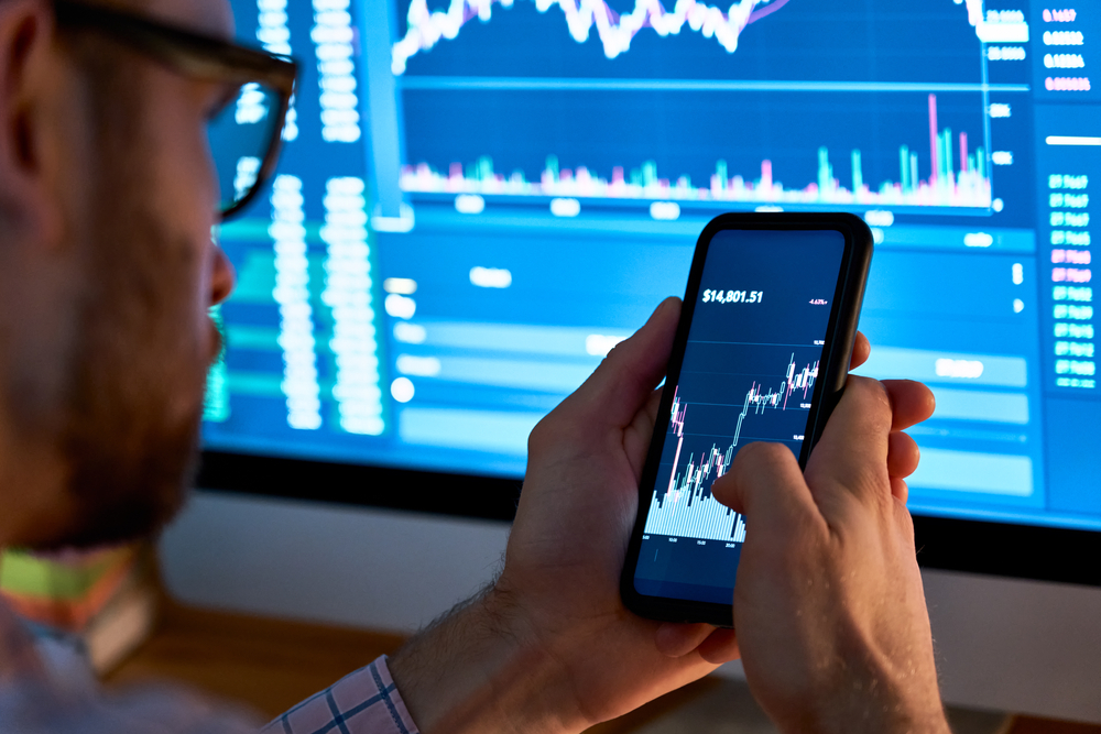 The total trading turnover of the benchmark index was SR7.25 billion ($1.93 billion) as 124 of the 228 listed stocks advanced, while 87 retreated. (Shutterstock)