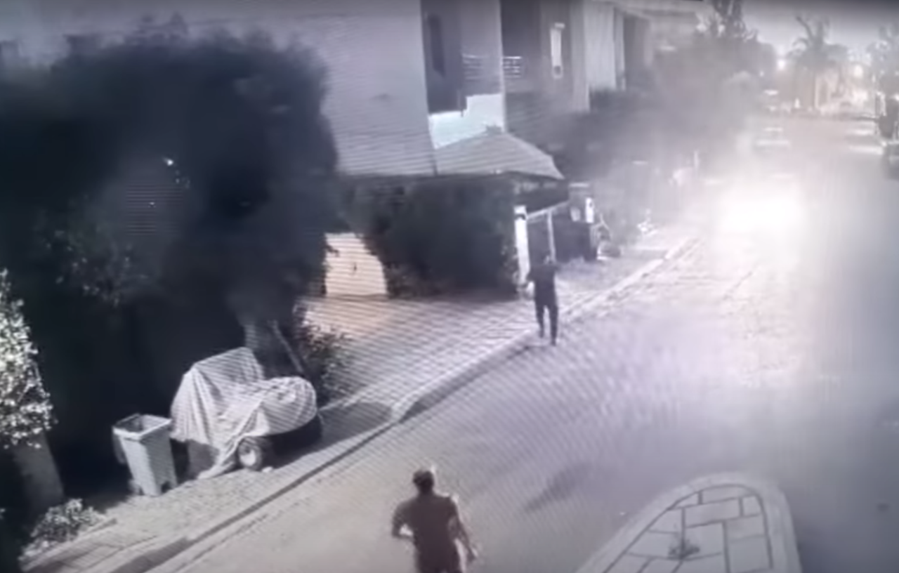 Egyptian man runs over family of five, killing mother