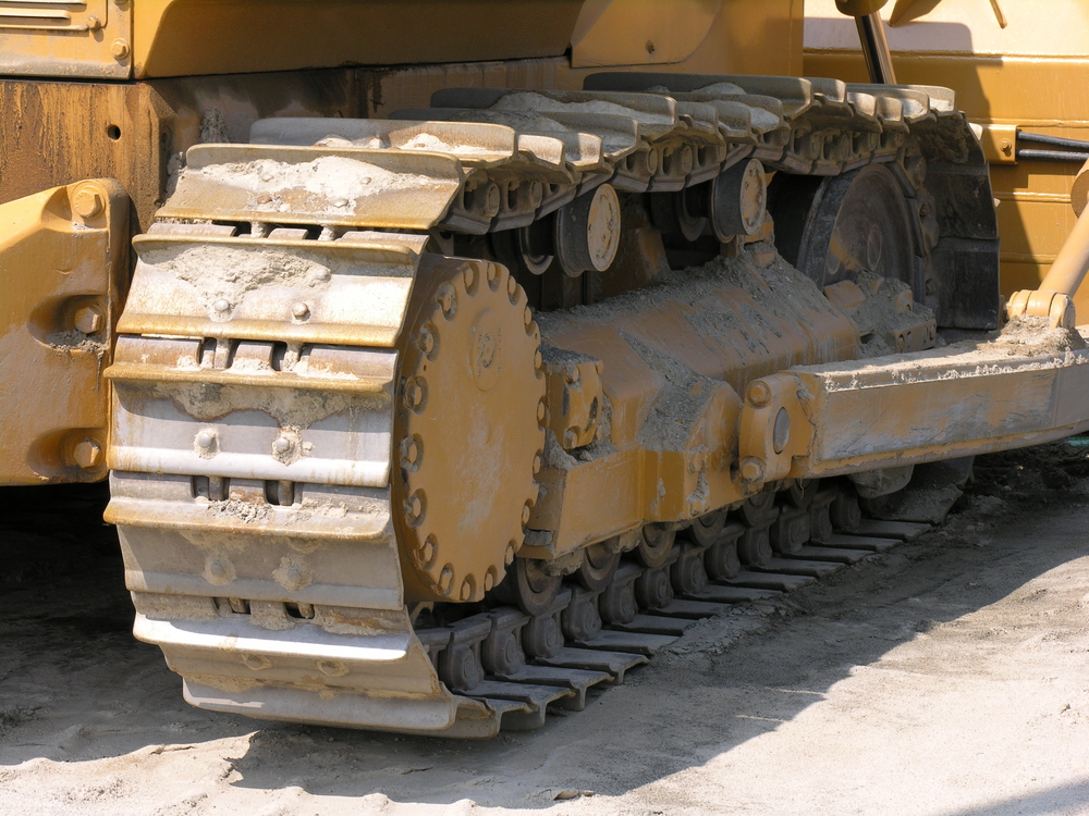 Petromin to open service center for heavy vehicles at NEOM