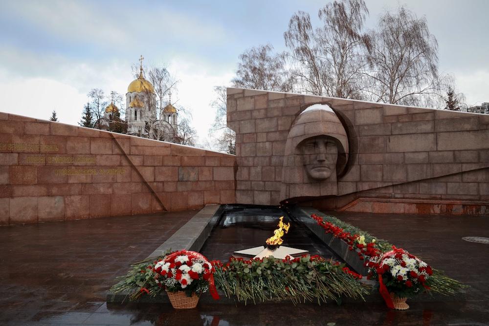 Above, the memorial Eternal flame in Russian-controlled Samara. A blast at an explosives factory in the central Russian region of Samara killed six people and injured two others. (AFP file photo)