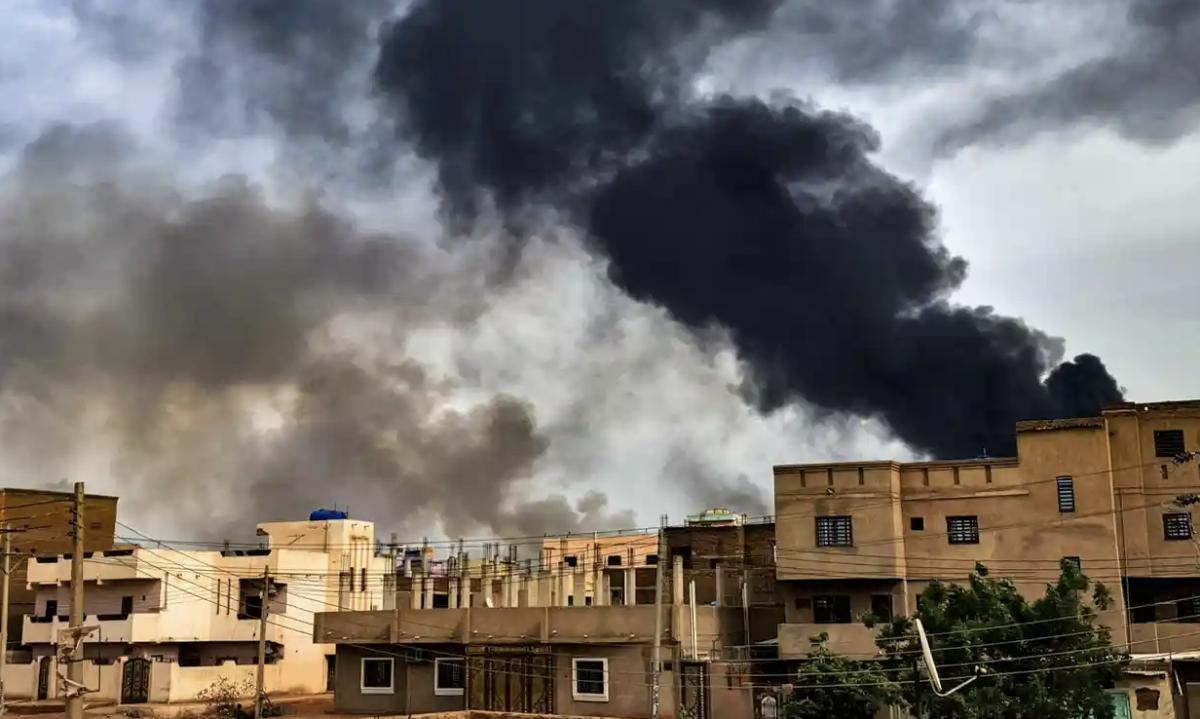 The Foreign Commonwealth and Development Office (FCDO) said it was imposing the sanctions on firms “which are fueling the devastating conflict in Sudan.” (AFP/File Photo)