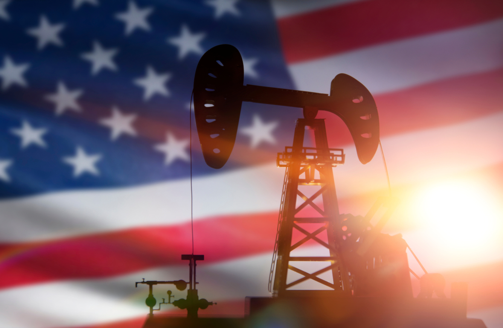 Baker Hughes said in its latest report that US oil rigs fell three to 537 in the week ended July 14, their lowest since April 2022. (Shutterstock)