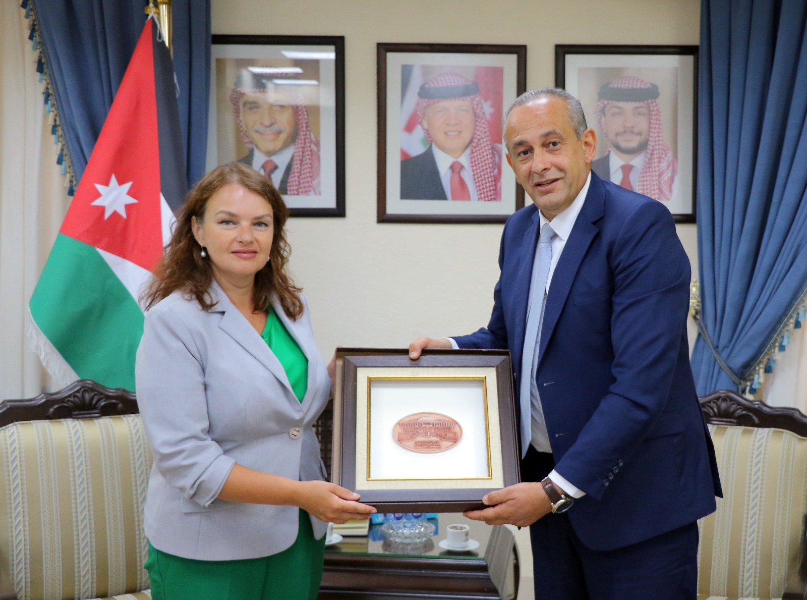 Jordan’s deputy speaker of the lower house of parliament and the Ukrainian Ambassador to Jordan. (Petra)