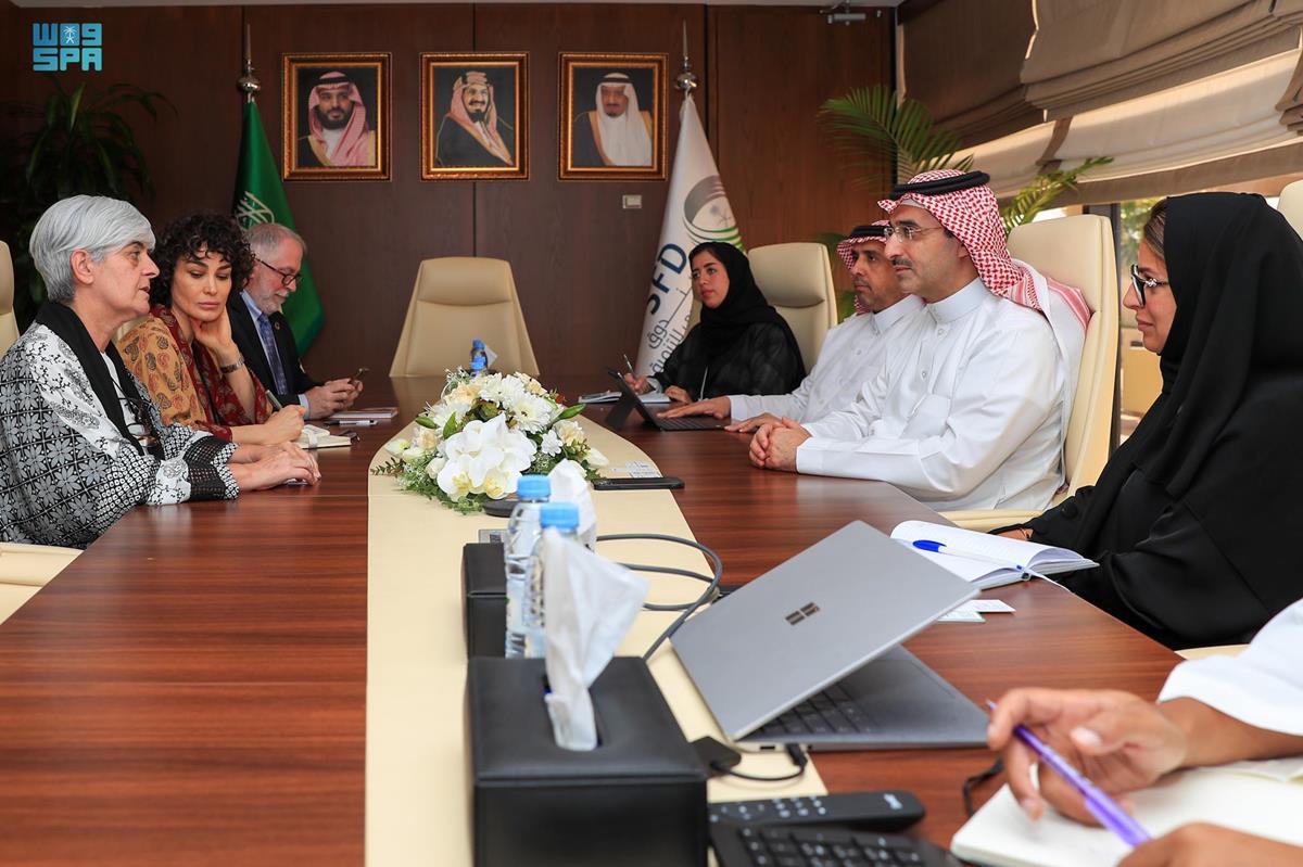 SFD CEO Sultan bin Abdulrahman Al-Marshad and Barbara Manzi, the regional director for Arab states at the UN Development Coordination Office. (SPA)