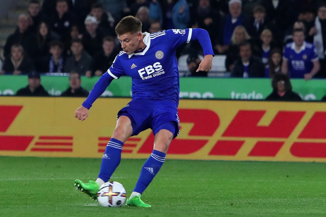The winger, who netted 13 goals in 40 appearances for Leicester City last season, signed a five-year deal at St. James’ Park and becomes the third Magpies’ signing of the window. (File/AFP)