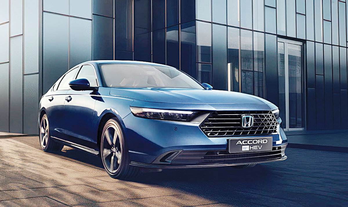 The new Honda Accord backs up its sleek new look with more confident and refined dynamics and improved responsiveness, while possessing a more fun-to-drive personality.