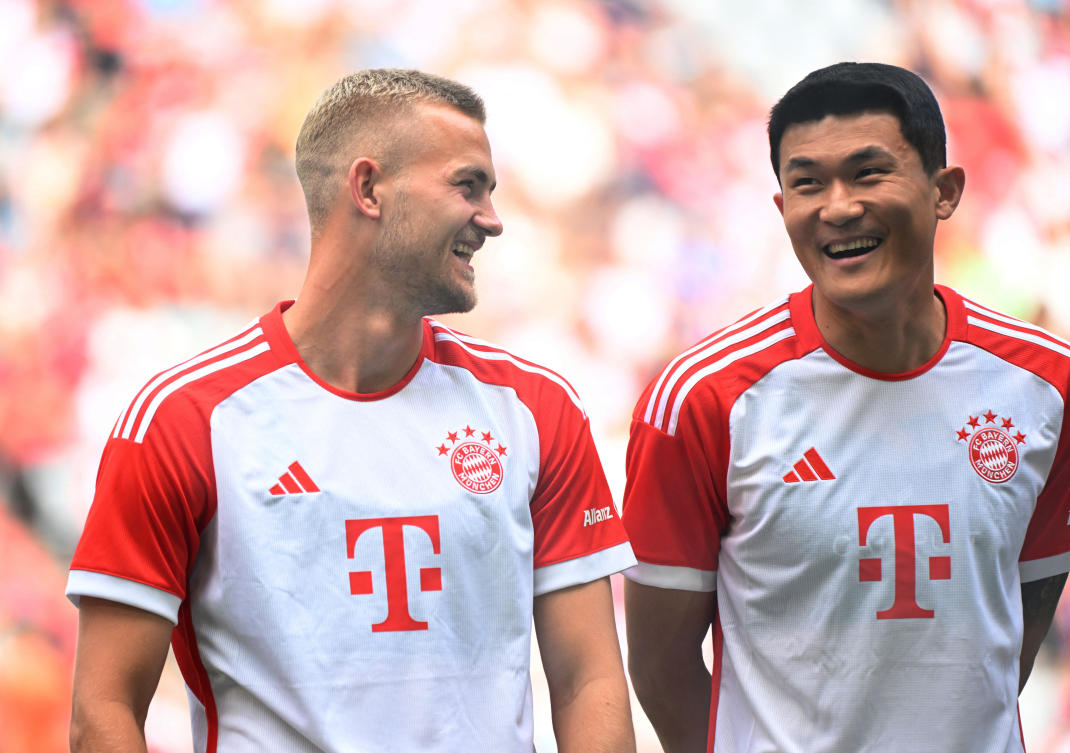 Bayern Munich’s Kim Min-jae and Matthijs de Ligt pose for a photo as Bayern Munich present their new team for the 2023/24 Bundesliga season at the Allianz Arena, Munich on July 23, 2023. (Reuters)