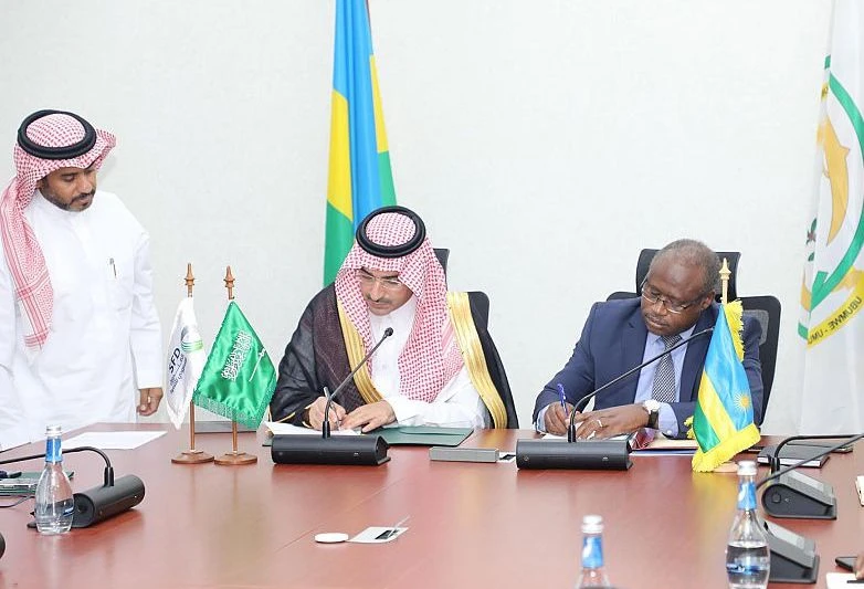 The CEO of the Saudi Fund for Development, Sultan bin Abdulrahman Al-Marshad, signed with the Minister of Finance and Economic Planning of the Republic of Rwanda, Ndagijimana Uzziel, in Kigali a $20 million soft loan. (SPA)
