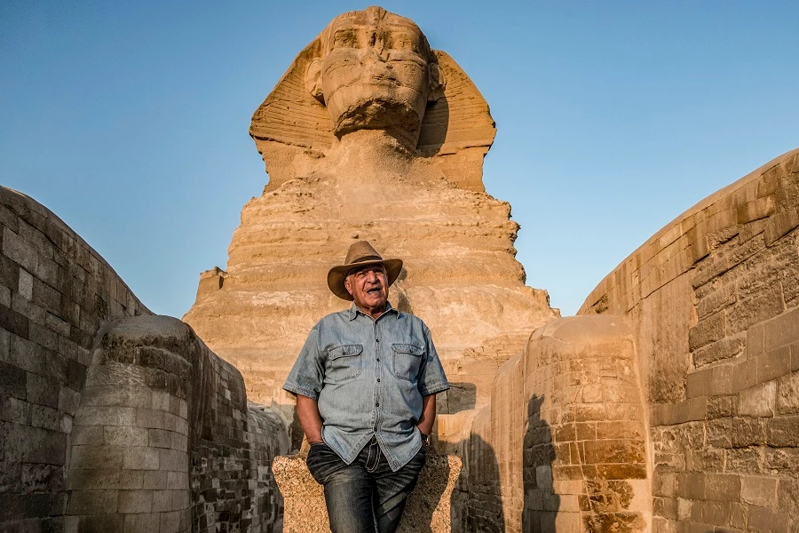 Dr. Zahi Hawass pictured at the Great Sphinx of Giza during a lecture with a tourist group in November 2019. (Supplied)