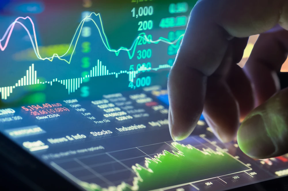 Closing bell: Saudi Arabia’s main index sheds 58 points to close at 11,848