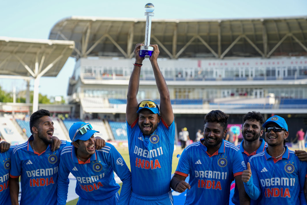 India inflict 200-run defeat on West Indies to win ODI series 2-1