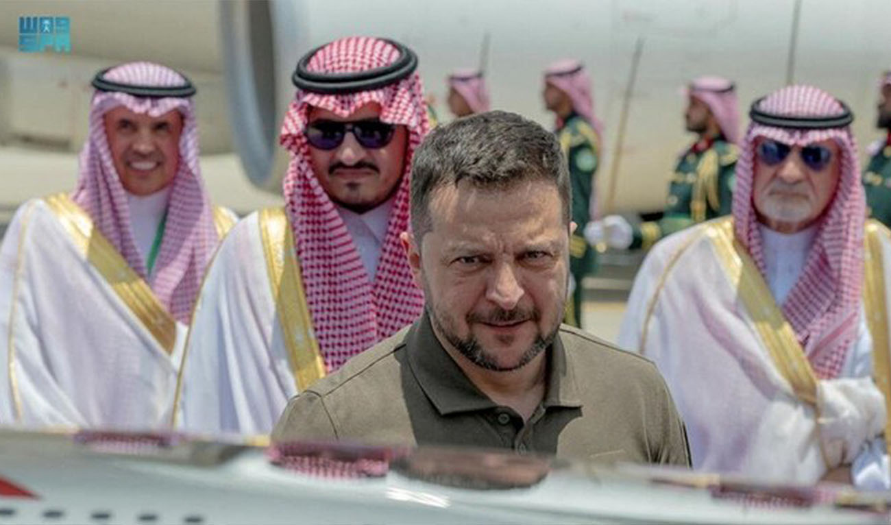 Ukrainian President Volodymyr Zelensky arrives to attend the Arab League Summit in Jeddah, Saudi Arabia, May 19, 2023. (SPA)