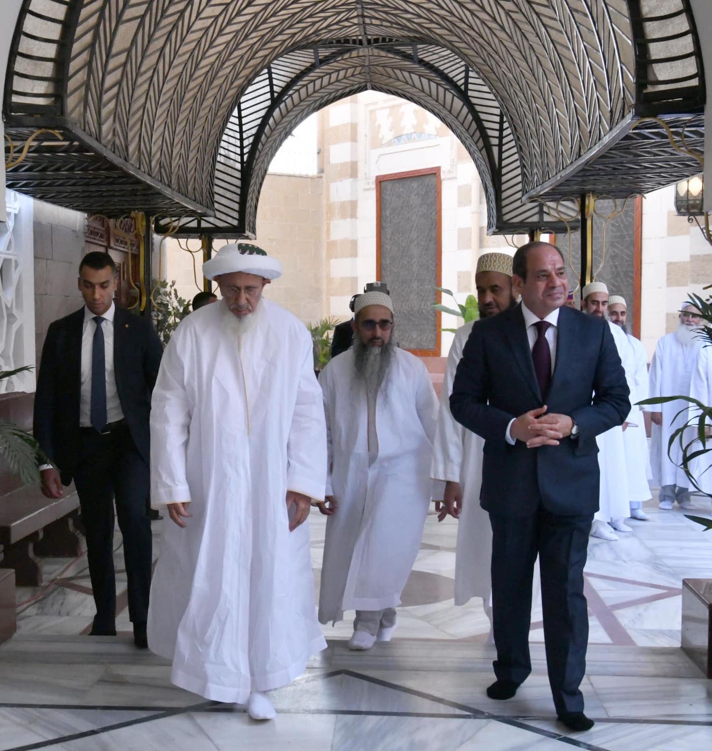 Egyptian President Abdel Fattah El-Sisi inaugurates Al-Sayyida Nafisa Mosque, following the completion of a restoration project. (Spokesman for the Egyptian Presidency)