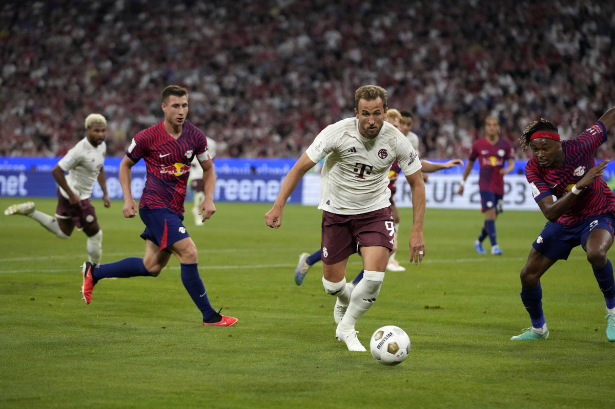 Harry Kane makes his Bayern Munich debut but misses out on the German Super Cup trophy