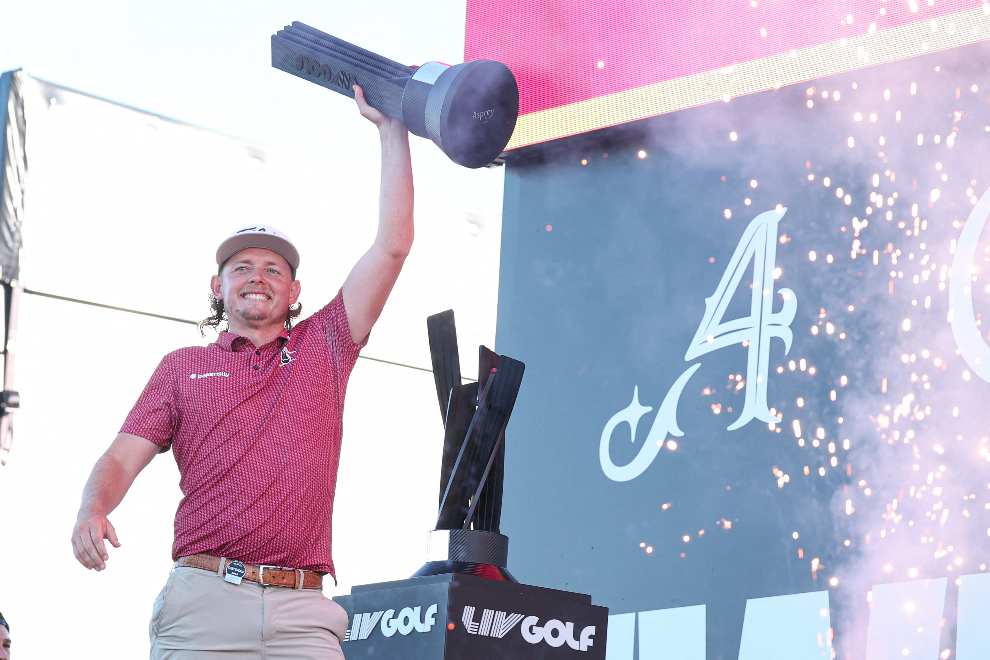 Cameron Smith is congratulated after winning the LIV Golf Bedminster golf tournament at Trump National Bedminster on August 13, 2023. (USA TODAY Sports)