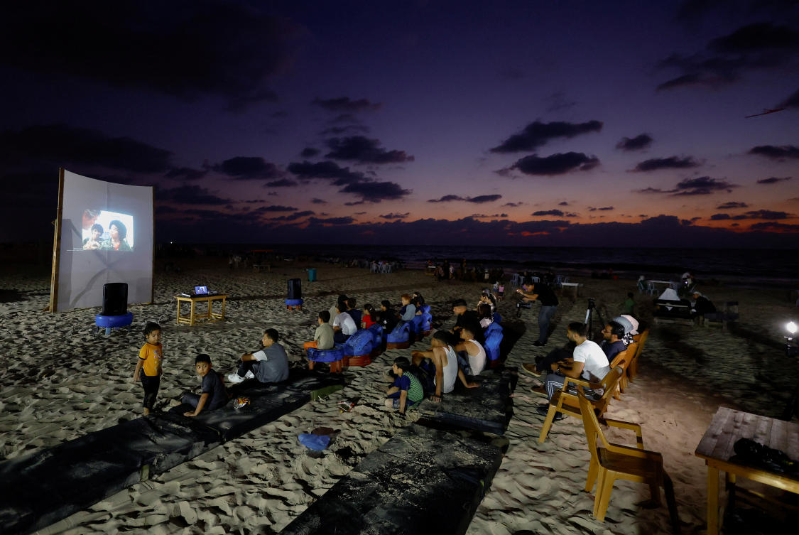 Seaside screen brings magic of movies to Gaza years after cinemas closed