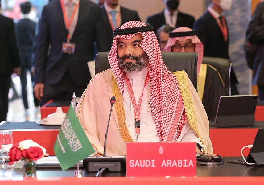 Abdullah Al-Swaha, Saudi Arabia's communication and IT minister, also discussed with Egyptian Minister of Communications and Information Technology Amr Talaat projects to promote youth, women and entrepreneurship. (File)