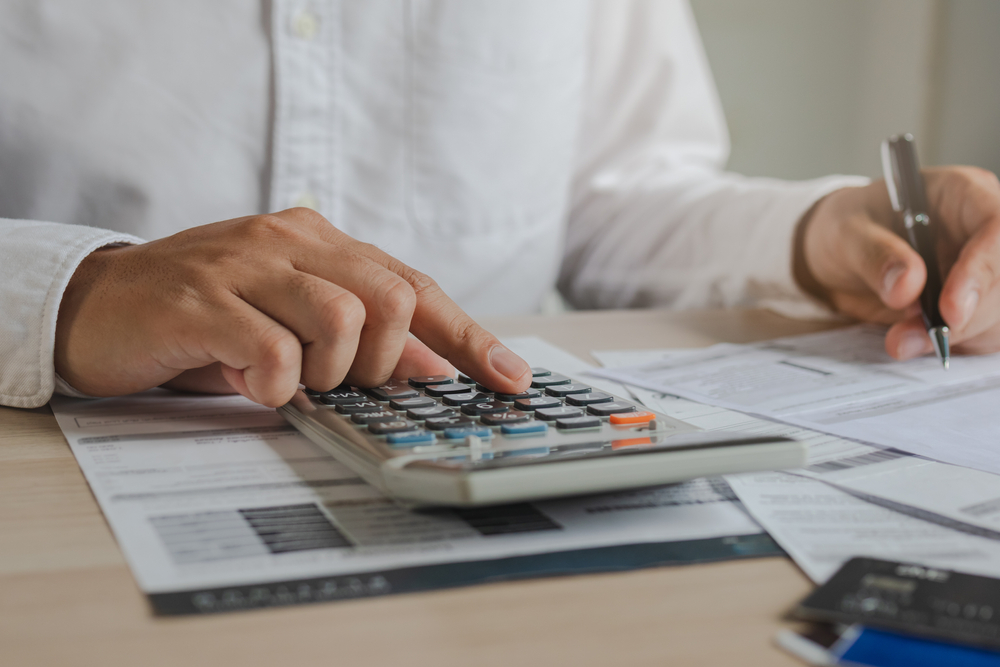 According to the ministry’s statement, preparing financial statements is incumbent upon the board of directors at the culmination of each fiscal year. (Shutterstock)