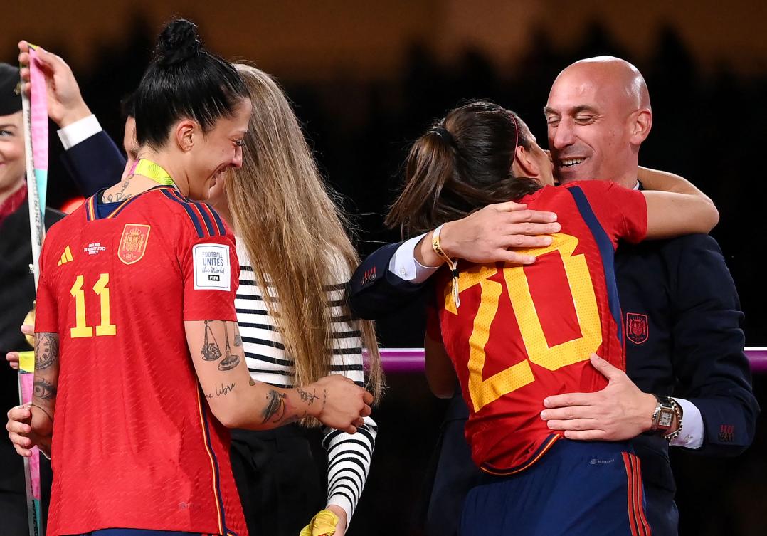 Spanish football federation chief Luis Rubiales' apology for kissing star player Jenni Hermoso after Spain won the Women's World Cup is "insufficient" and his gesture "unacceptable" Spanish Prime Minister said on August 22, 2023. (AFP)