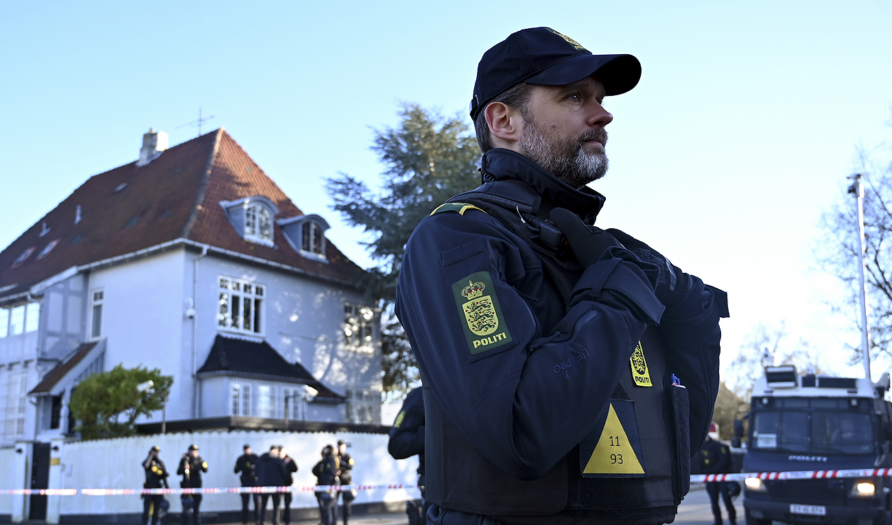 Police secure the area in front of the Turkish embassy in Copenhagen, where Danish far-right politician Rasmus Paludan has annonced to burn a copy of the Koran on January 27, 2023. (AFP/File)