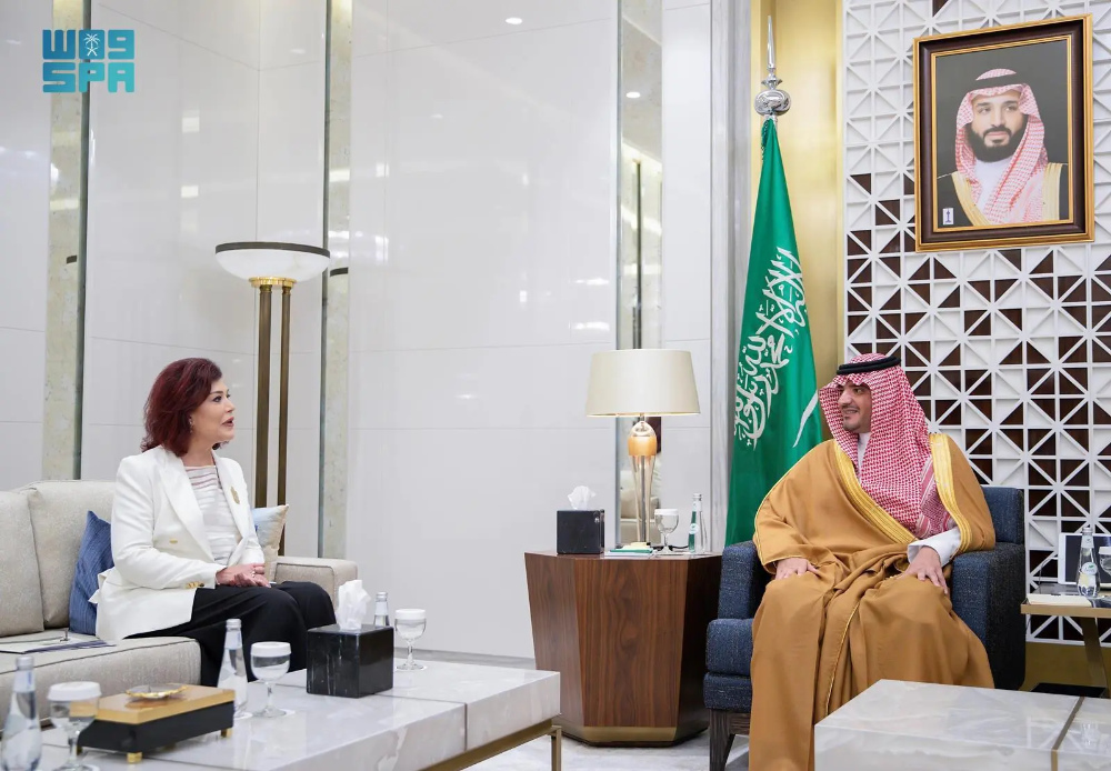 Prince Abdulaziz with Safia Taleb Al-Suhail. (SPA)