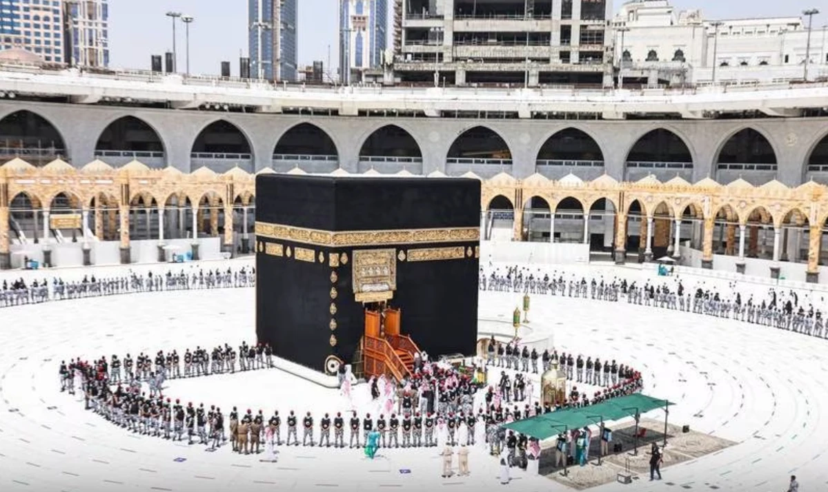 The inside of the Kaaba will be washed on Wednesday in an annual tradition. (@ReasahAlharmain)