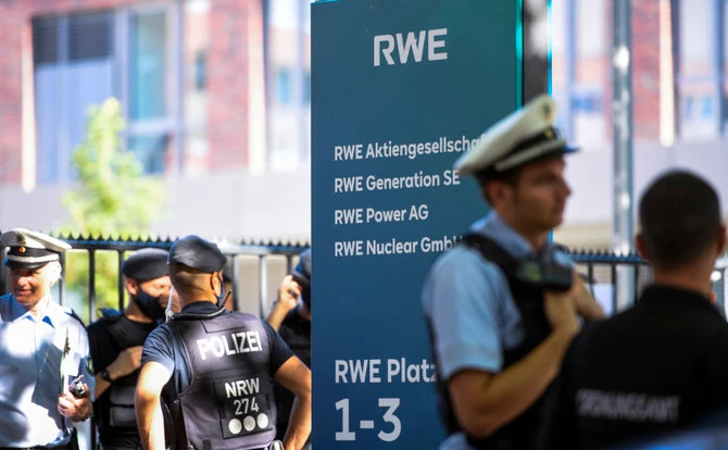Germany arrests Syrian on war crimes charges
