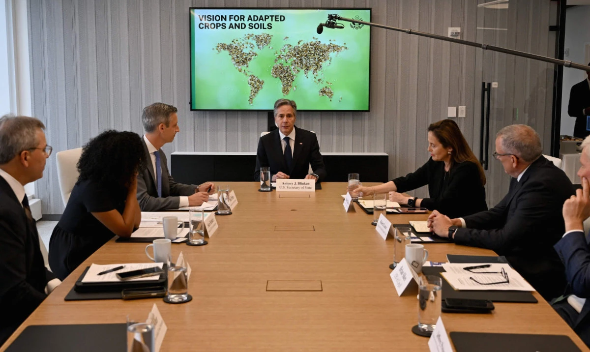 US Secretary of State Antony Blinken (C) joins a roundtable on food security at the Rockefeller Foundation on August 3, 2023, in New York. Blinken took aim at Russia at the UNSecurity Council on Thursday, accusing Moscow of "blackmail" over its recent withdrawal from a key grain initiative. (AFP)