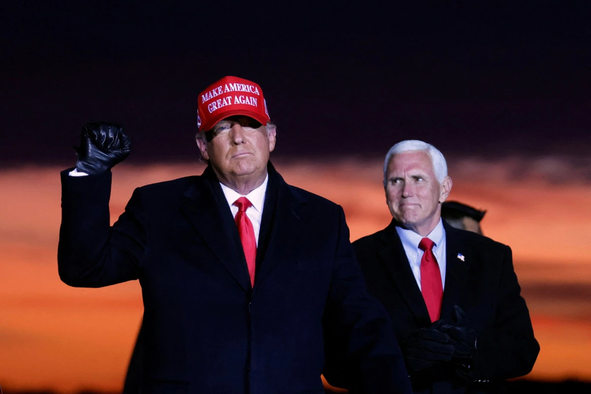 Pence, Trump attorney clash over what Trump told his VP ahead of Jan. 6, 2021