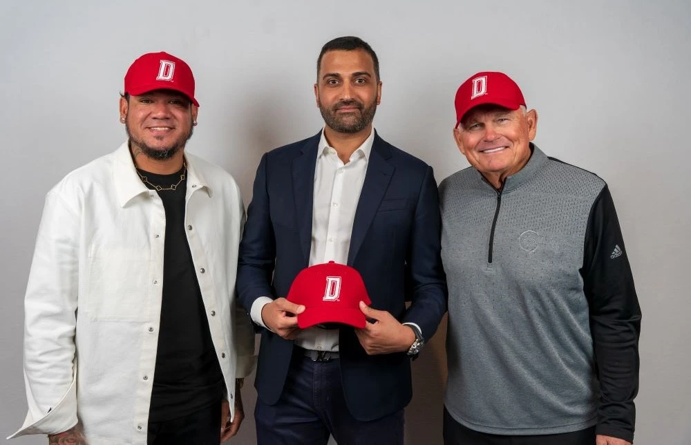 Baseball United CEO Kash Shaikh with Felix Hernandez, left, and John McLaren. (Baseball United)