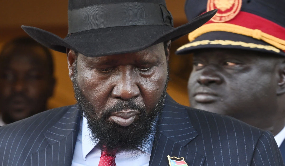 South Sudan's President Salva Kiir (L) looks on as he waits for the arrival of Pope Francis at the Presidential Palace in Juba, South Sudan, on February 3, 2023. (AFP)