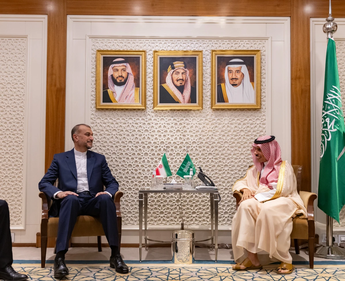 Saudi Foreign Minister Prince Faisal bin Farhan receives his Iranian counterpart Hossein Amir-Abdollahian in Riyadh on Thursday. (SPA)