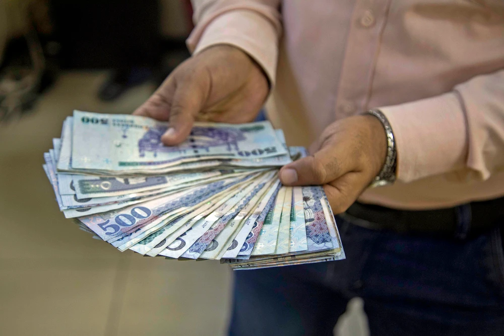 Public Prosecution: Arrest of expat smuggling SR500,000