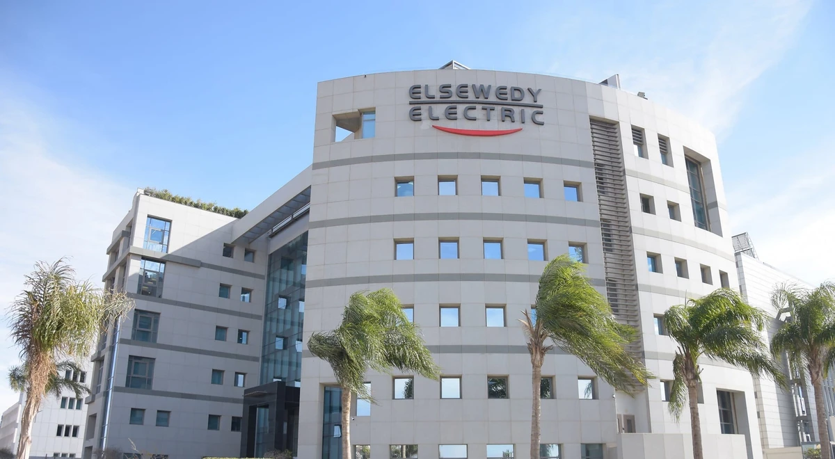 Elsewedy Electric KSA said it is providing low- and medium-voltage cables for the two 28 km tunnels being built as part of The Line, the world’s first zero-gravity vertical city, which is also planned to accommodate 9 million people.
