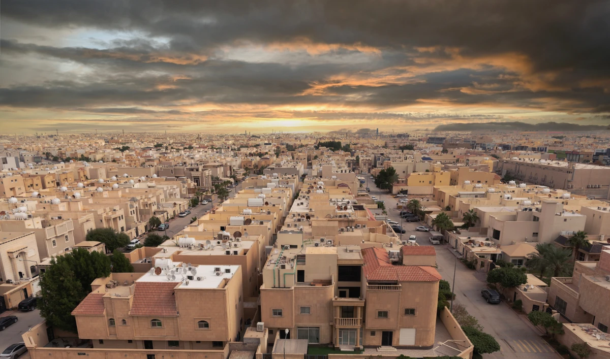 Housing subsidy beneficiaries can book a unit in the projects covered by the first phase of the program by visiting Sakani centers in Jeddah, the Eastern Province and Madinah. (Shutterstock)