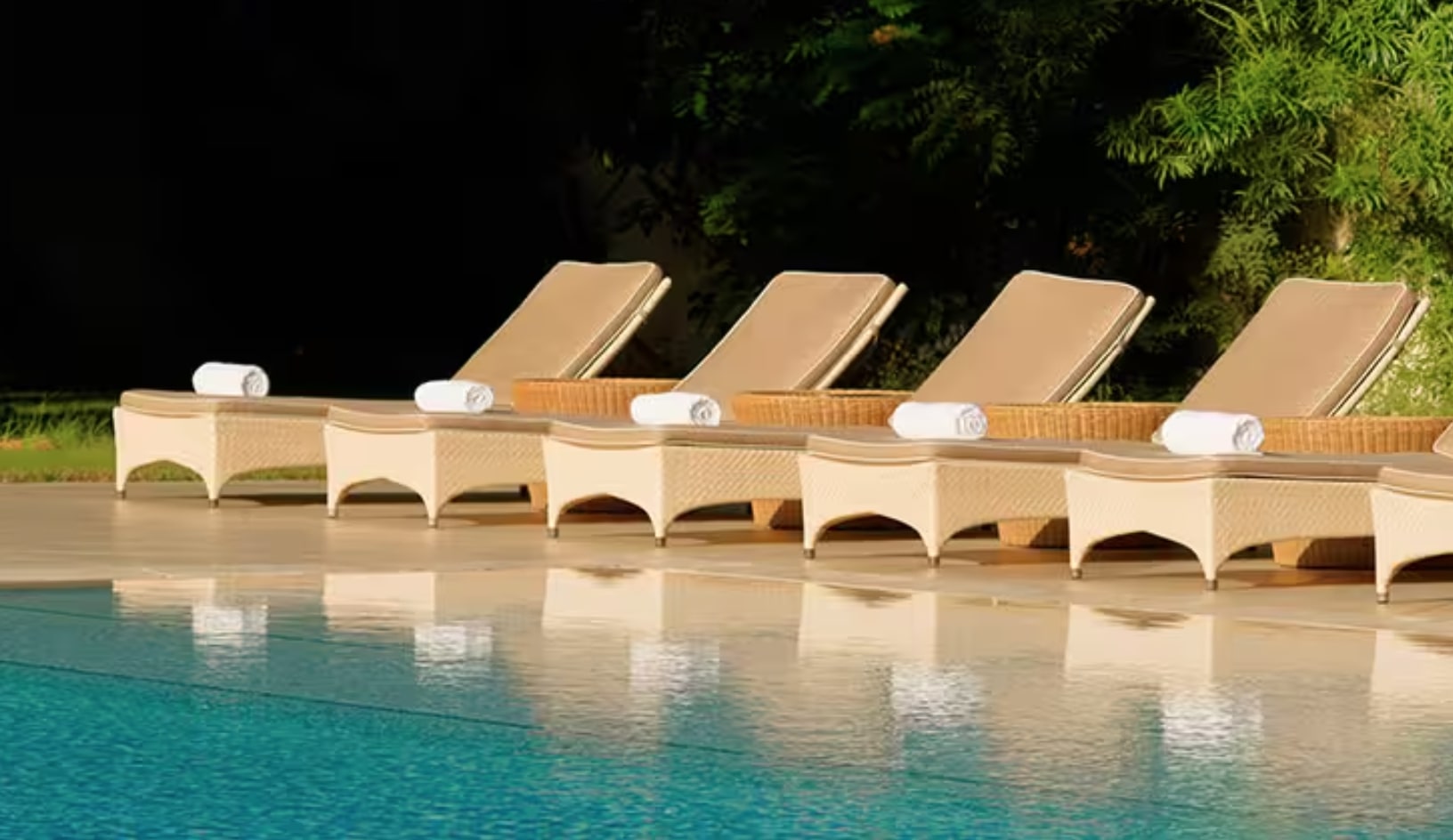 Evania and Seba Spa