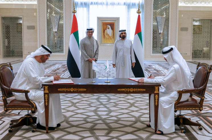 The agreement was signed by Ahmed bin Ahmed Al-Jaber, UAE’s minister of industry and advanced technology, and Saeed Mohammed Al-Tayer, managing director and CEO of DEWA. (Govt. of Dubai Media Office)