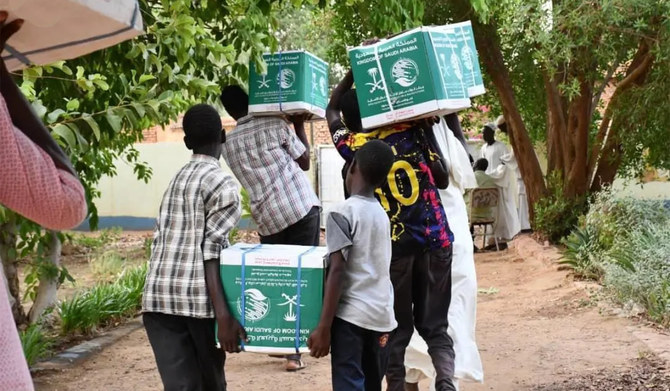 KSrelief and UN Integrated Transition Assistance Mission in Sudan discussed issues of common interest related to humanitarian and relief affairs, developments in the relief and humanitarian projects implemented in Sudan. (SPA/File)