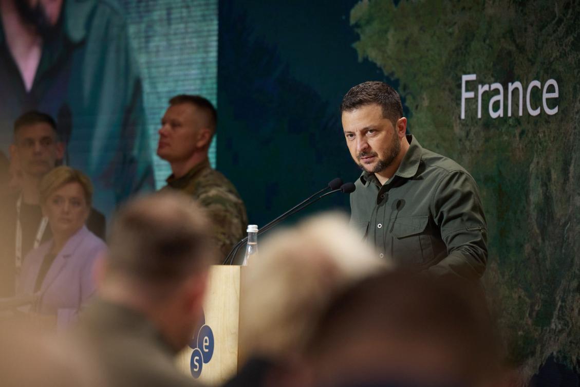 This handout photograph taken and released by the Ukrainian Presidential press service on September 8, 2023, shows President of Ukraine Volodymyr Zelensky speaking during the 18th meeting of the Yalta European Strategy “The Future is Decided in Ukraine” in Kyiv. (AFP)