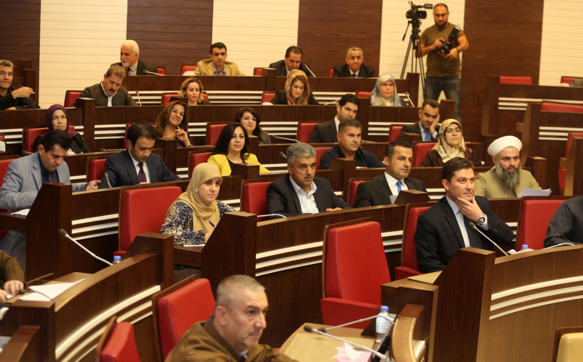 A general view of Kurdish MPs sitting during a session of Kurdistan's regional parliament in Arbil, the capital of the autonomous Kurdish region of northern Iraq. (AFP file photo)