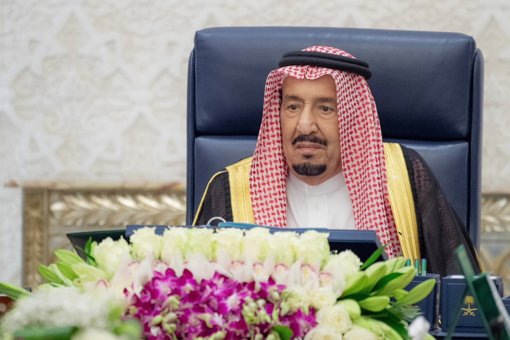 A system for selling and leasing real estate projects off-plan in Saudi Arabia was approved during Tuesday’s cabinet session in NEOM chaired by King Salman. (SPA)