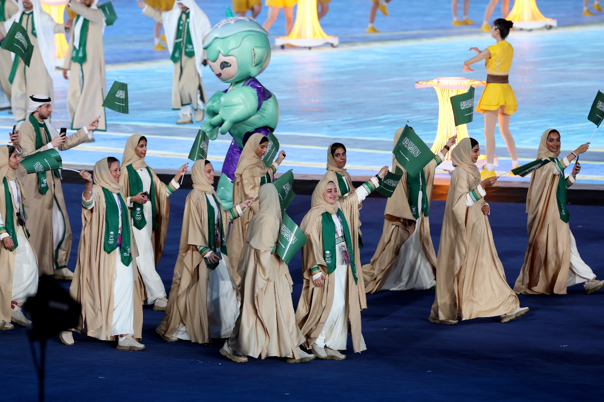Saudi delegates march during the opening ceremony of the 19th Asian Games at the Hangzhou Olympic Stadium on Sept. 23. (AN Photo)